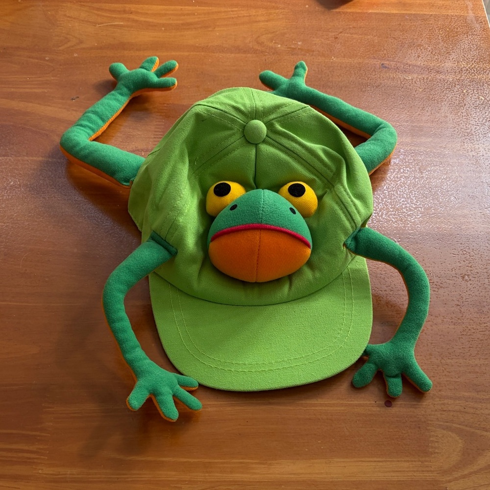 Green Frog Kids Cap